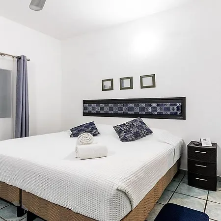 Vacation Rental - Upper Floor Room At Casa Cocoa