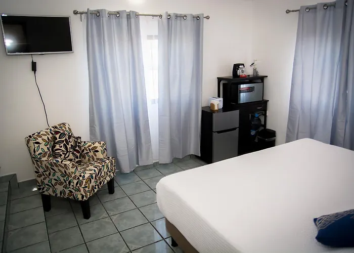 Vacation - Upper Floor At Casa Cocoa * Cozumel